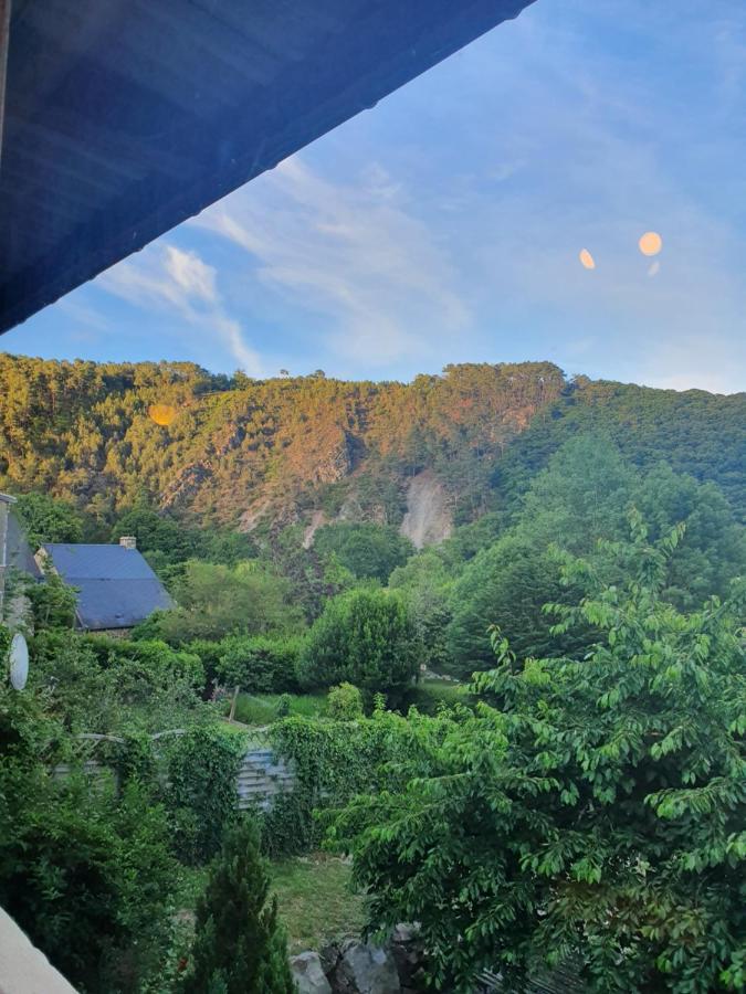 Le Bon Laboureur Ξενοδοχείο Saint-Léonard-des-Bois Εξωτερικό φωτογραφία